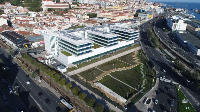 Hospital CUF Tejo - Teixeira Duarte Construção